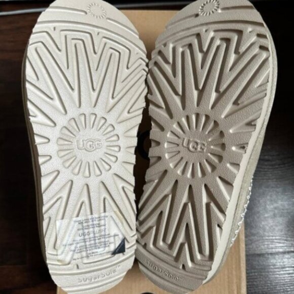 UGG Tasman Slippers Mustard Seed - Picture 6 of 6